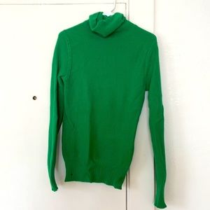 Burberry green cashmere turtle neck